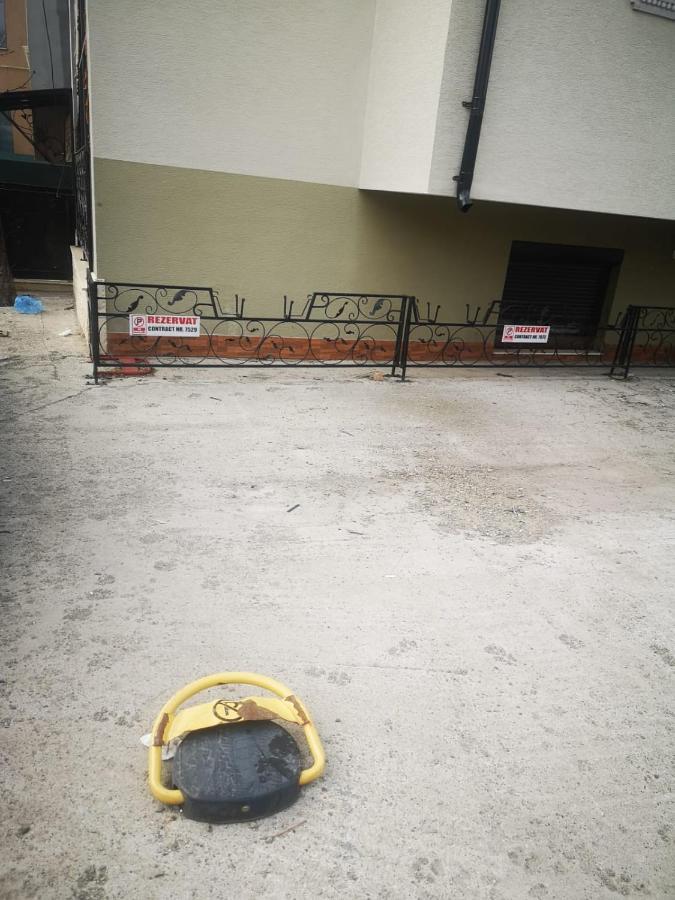 Charm 2 Palas Apartment Яш Екстериор снимка