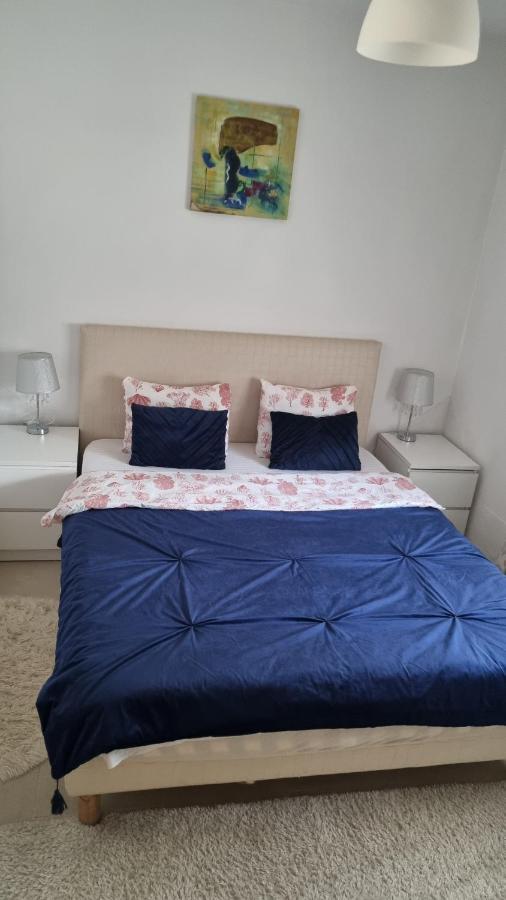 Charm 2 Palas Apartment Яш Екстериор снимка